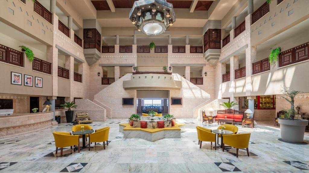 Movenpic Nabatean Castle lobby.jpg