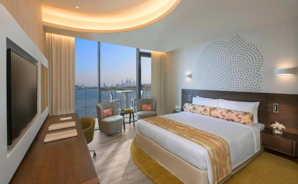 retreat palm dubai bedroom.jpg