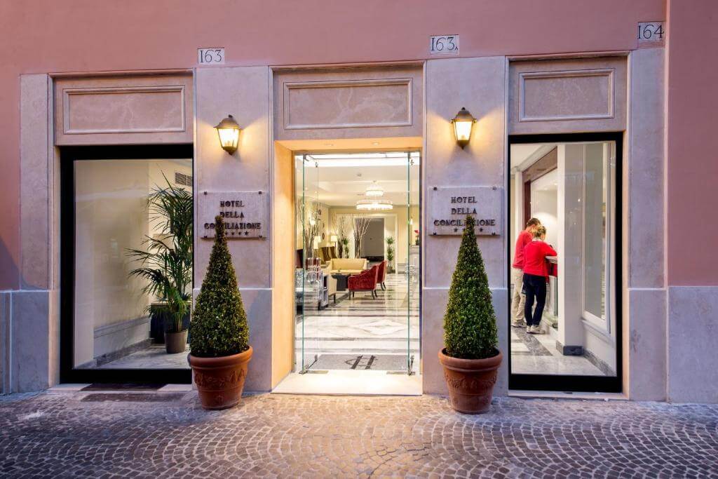 Hotel Della Conciliazione Rome.jpg