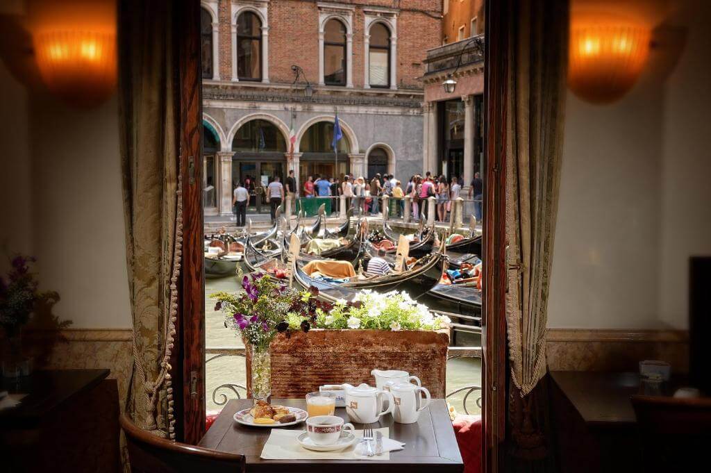 hotel cavalleto restaurant.jpg