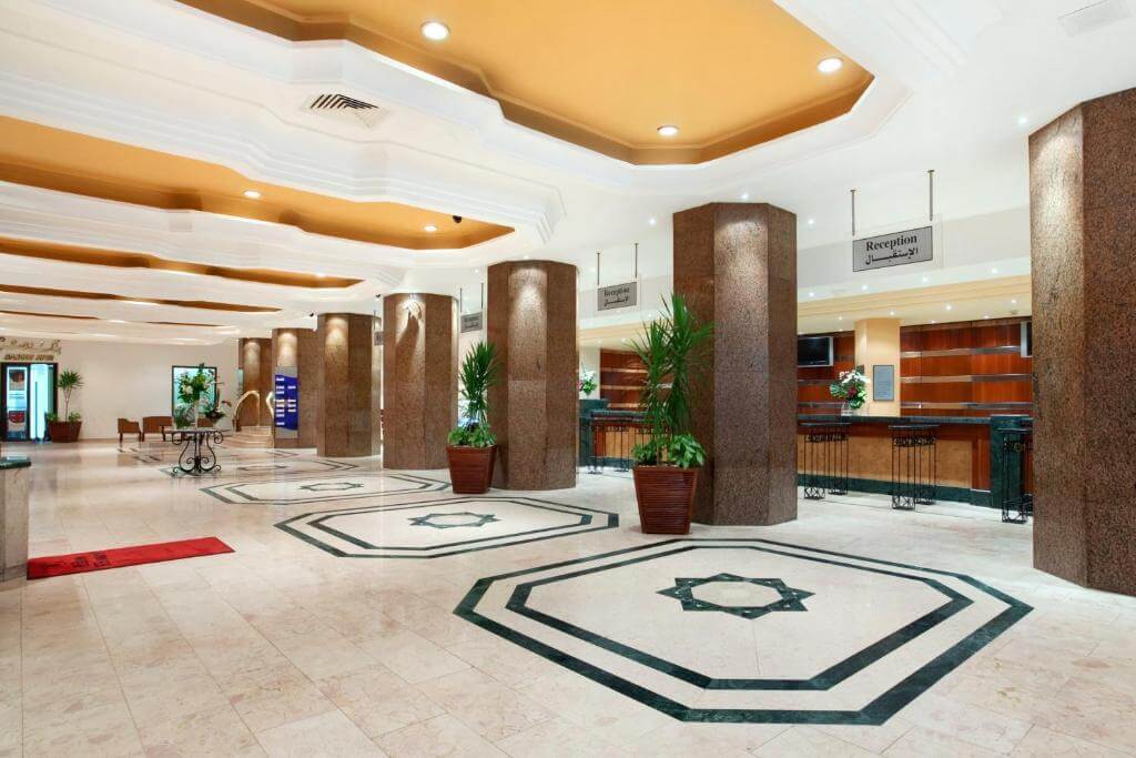 ramses hilton lobby.jpg