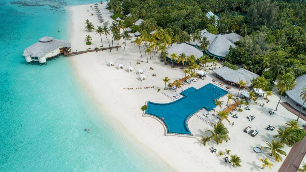 kiha maldives arieal shot.jpg
