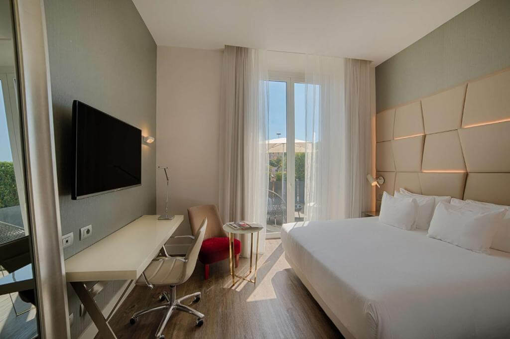 NH Collection Palazzo Cinquecento Rome Room 2.jpg