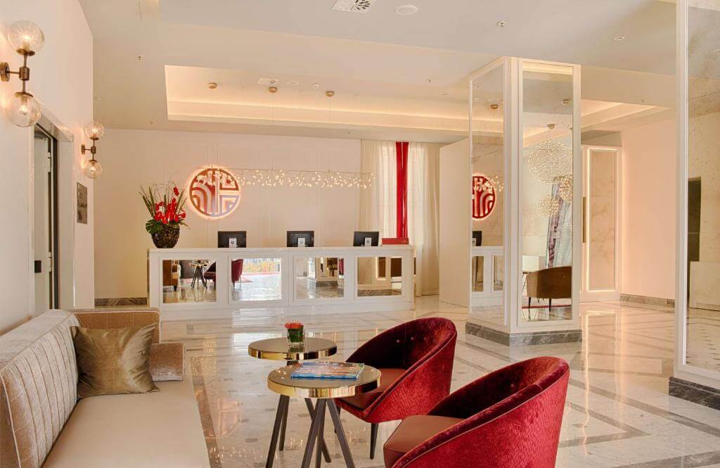 NH Collection Palazzo Cinquecento Rome lobby.jpg