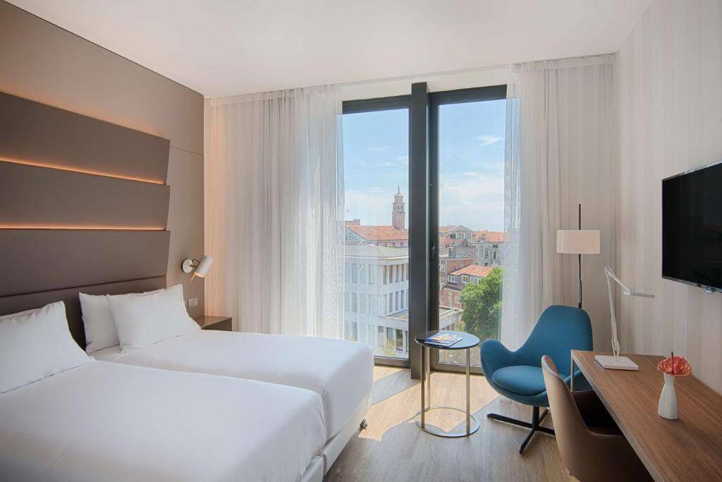 Hotel NH Venezia Rio Novo Room 2.jpg
