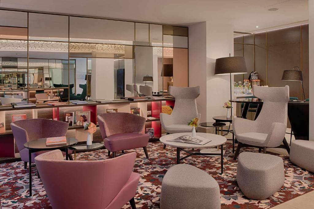 Hotel NH Venezia Rio Novo lOBBY.jpg