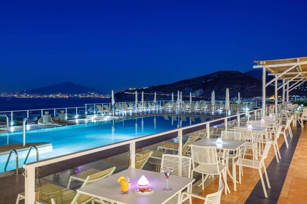 art paradiso sorrento.jpg