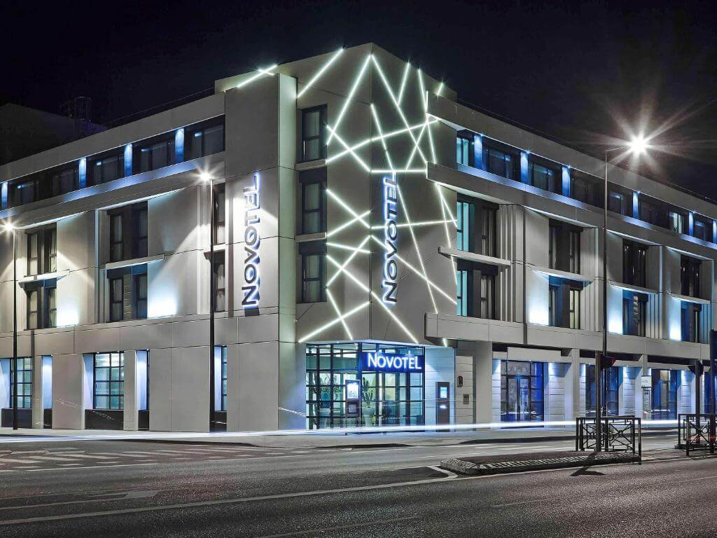 Novotel Avignon1.jpg