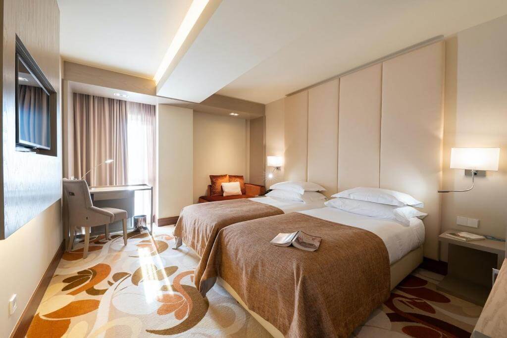 SMY LISBOA HOTEL 2.jpg
