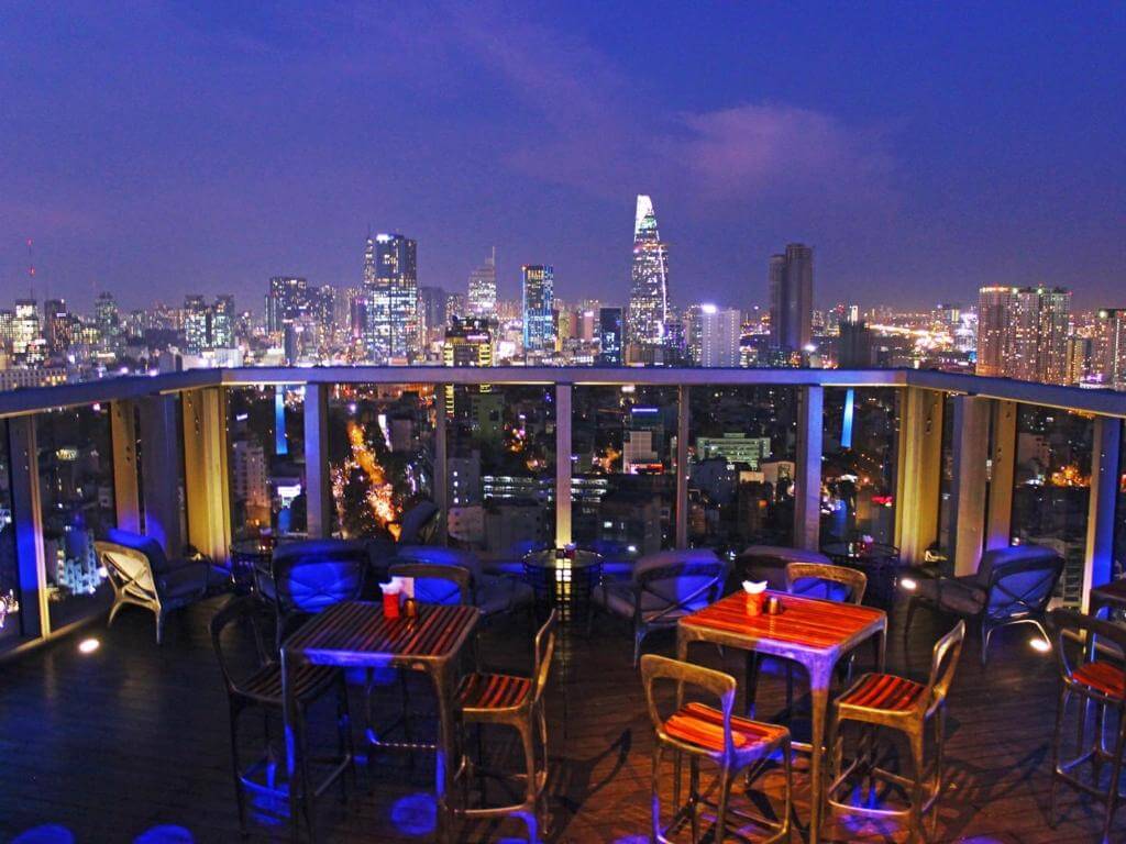 pullman saigon 4.jpg