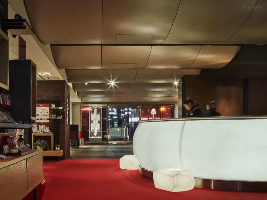 Cross Hotel - 4.webp
