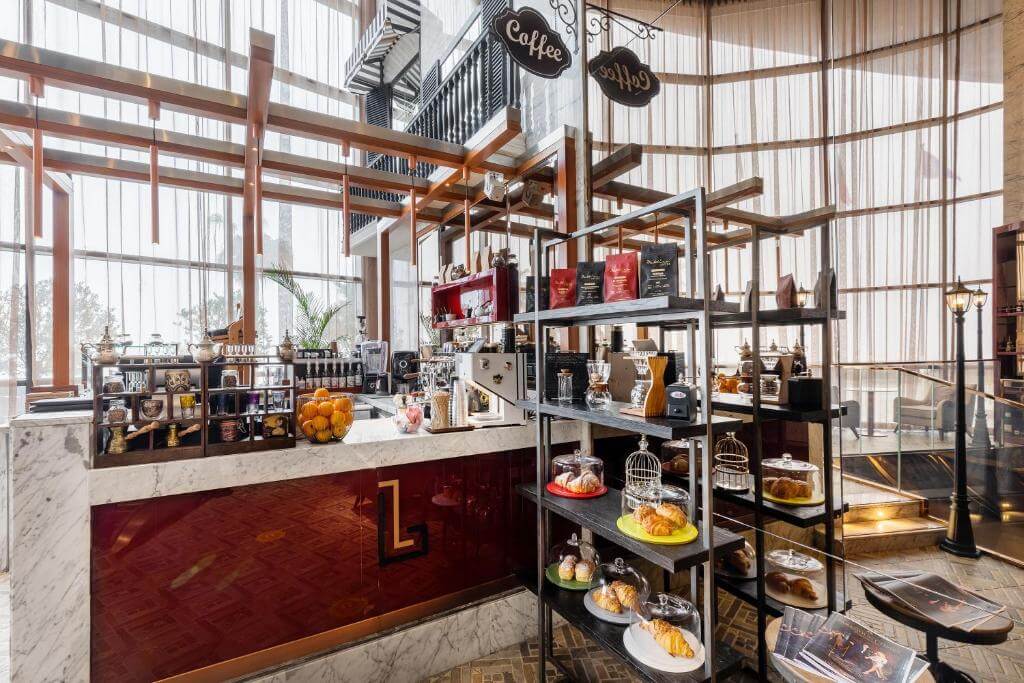 paramount hotel dubai 5.jpg