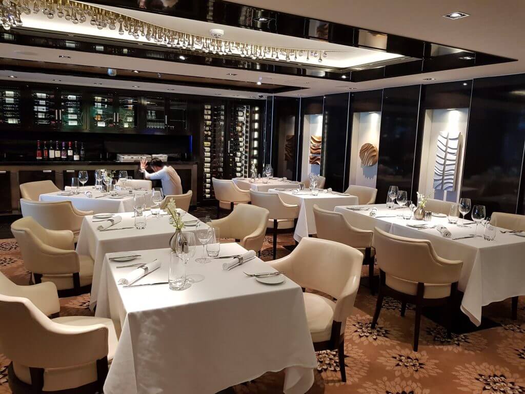 breakaway restaurant.jpg