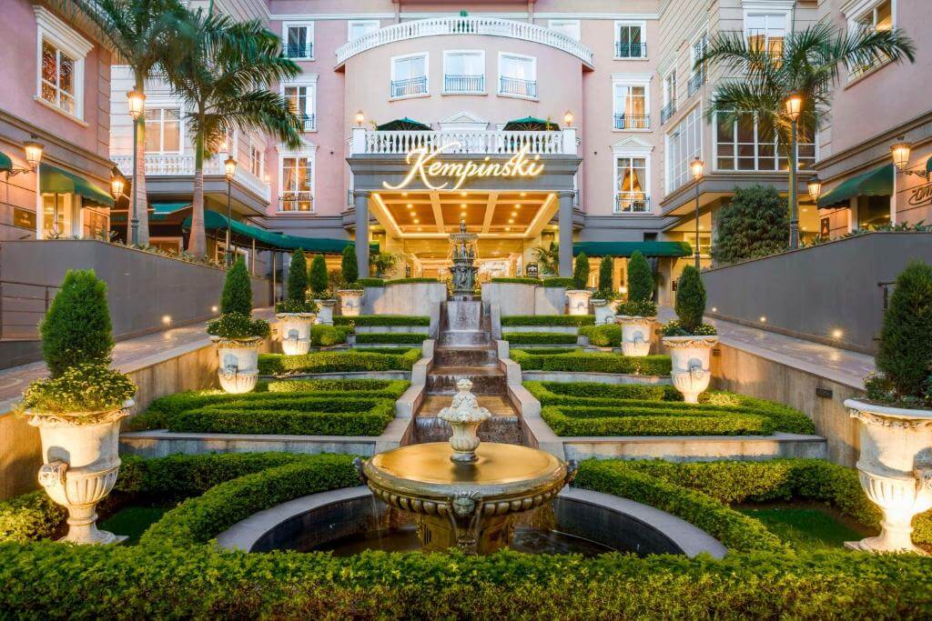 Villa Rosa Kempinski 2.jpg