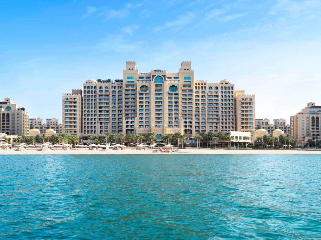 Fairmont palm 1.jpg