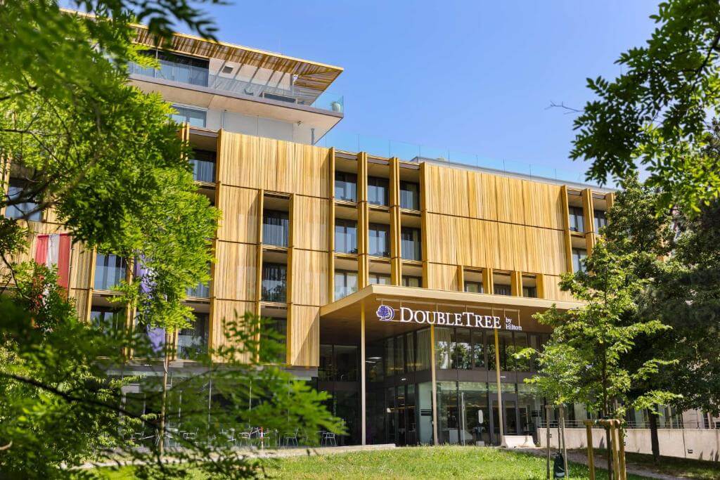 Vienna Doubletree 1.jpg