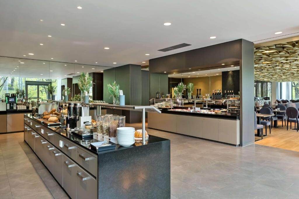 Vienna Doubletree 3.jpg