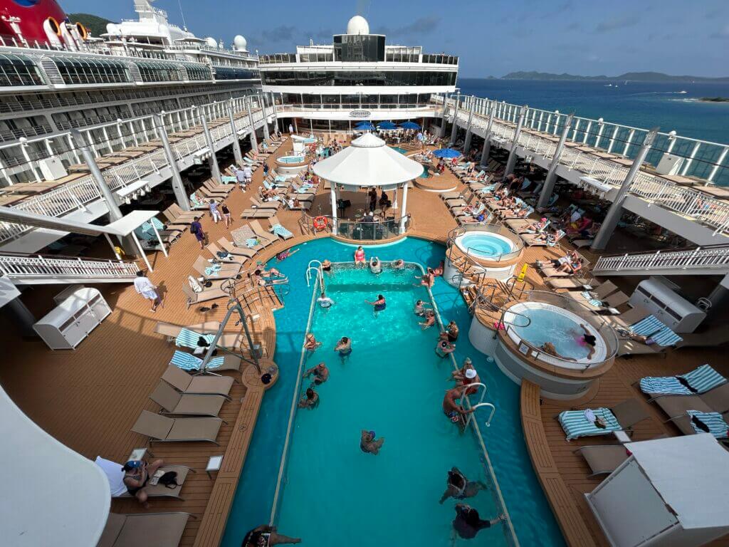 Norwegian-Jade-Pool-Deck-1024x768.jpg