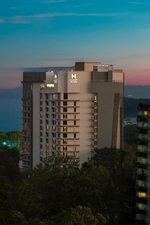 Hyatt Place Nairobi 1.jpg