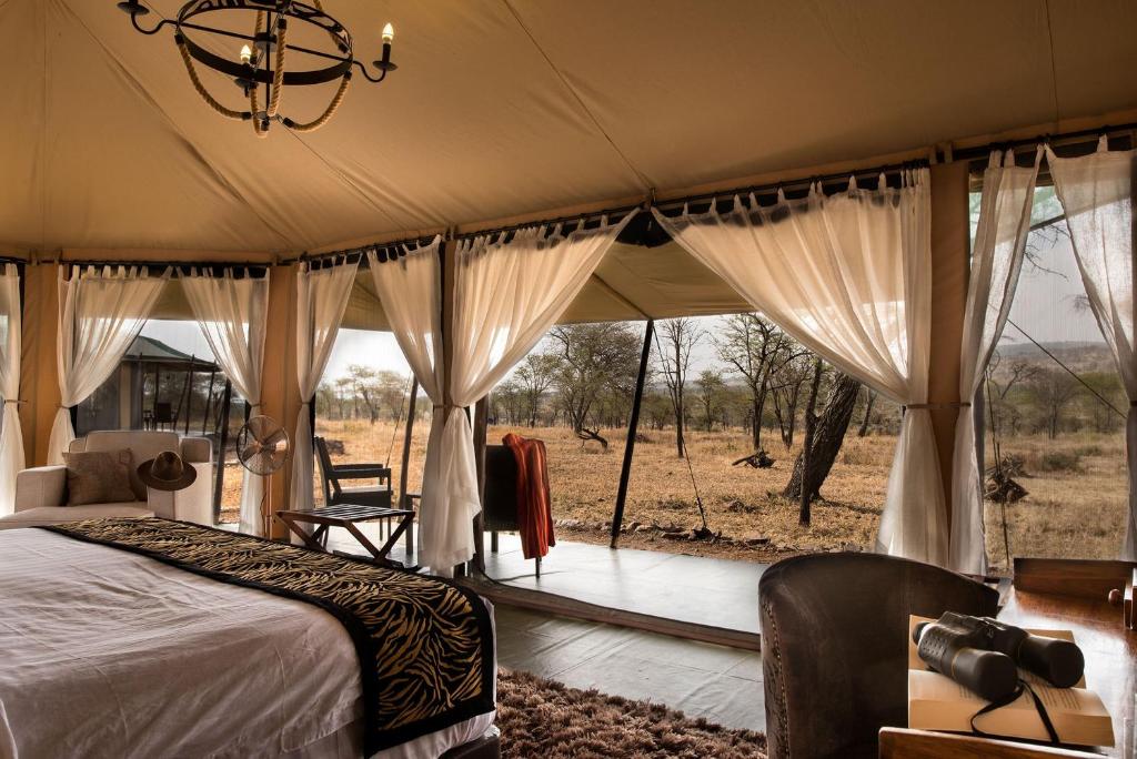 Ole Serai Luxury Camps 2.jpg