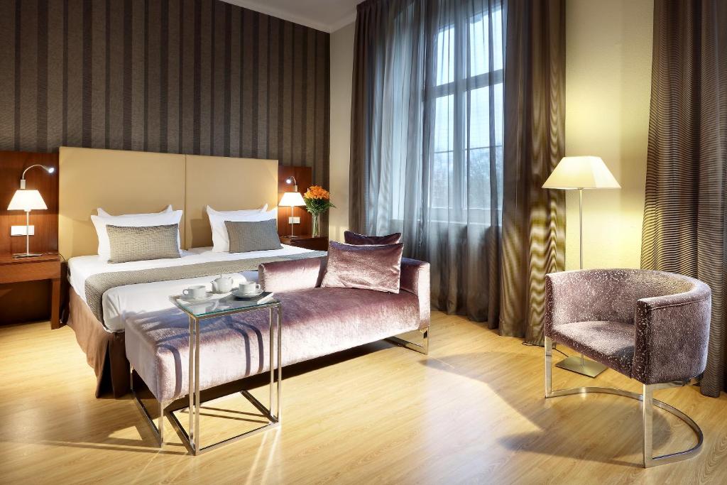 Eurostars Park Hotel Maximilian 5.jpg