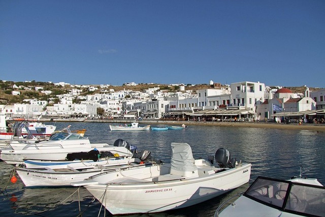 boats-487264_640 (1).jpg