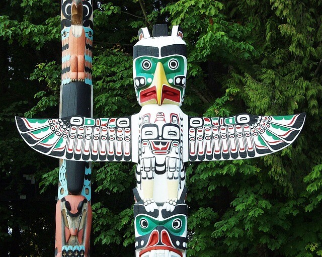 Vancouver totem pole.jpg