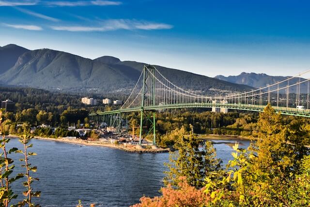 Vancouver lions gate bridge.jpg