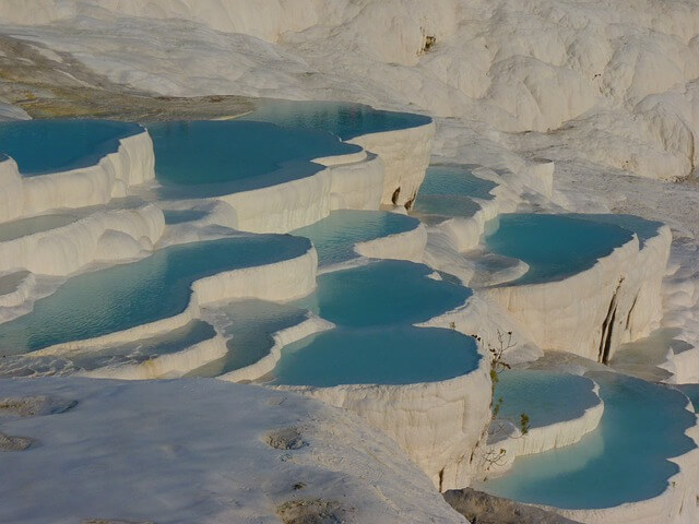 pamukkale-14986_640.jpg