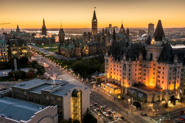 Panoramic-view-of-downtown-Ottawa-with-Parliament-Hill-100913_016-Credit-Ottawa-Tourism.jpg