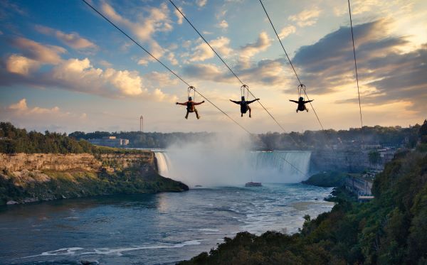 WildPlay Zipline to the Falls - Sunset Summer (Niagara Falls Tourism).26b.jpg