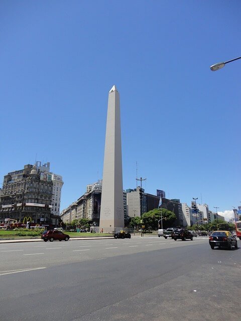 obelisk-78243_640.jpg