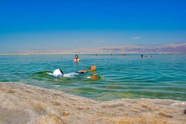 dead sea hordan 2.jpg