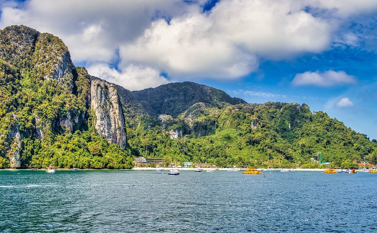 krabi landscape 2.jpg
