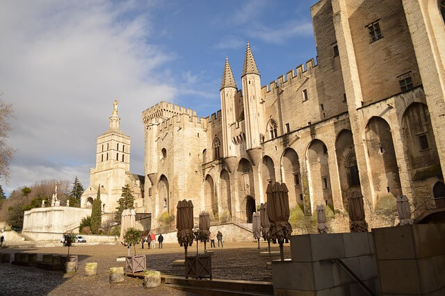 Avignon 4.jpg