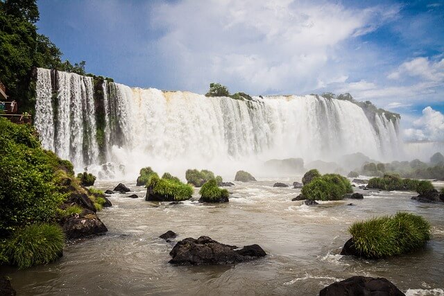 Igauzu falls 1.jpg