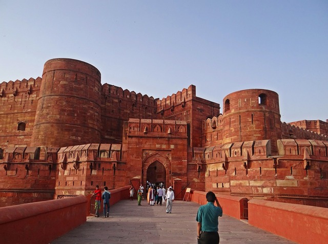 agra-fort-379666_640-427.jpg