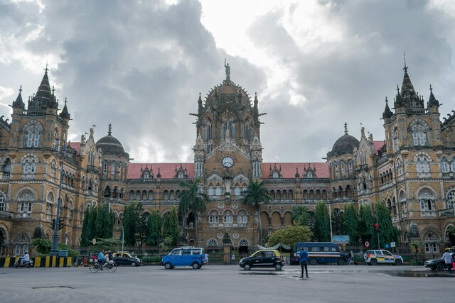 Chhatrapati Shivaji Maharaj Terminus in Mumbai.jpg
