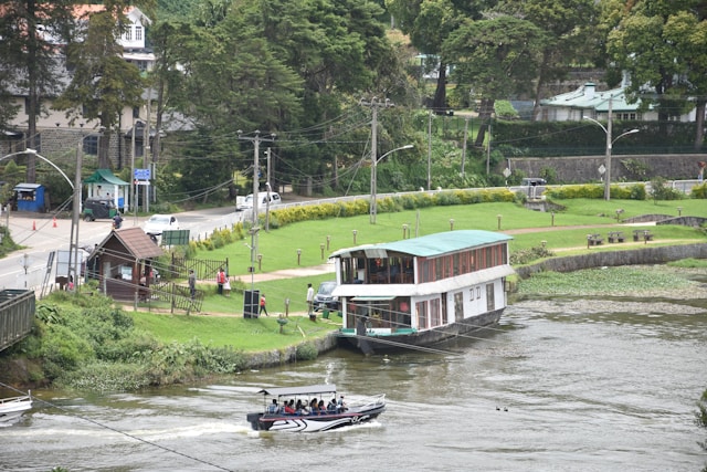 Nuwara Eliya, Sri Lanka.jpg
