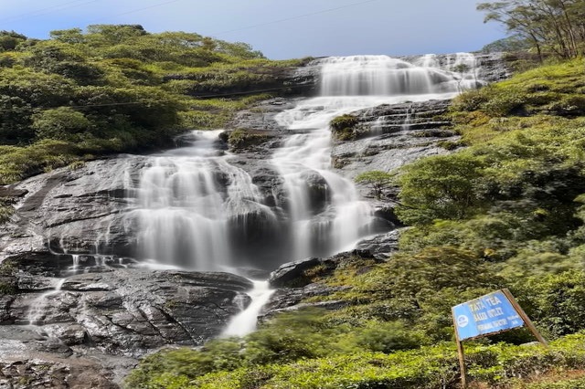 Scenic Waterfall in Munnar.jpg