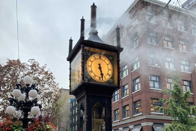 Gastown Steam Clock (1).jpg