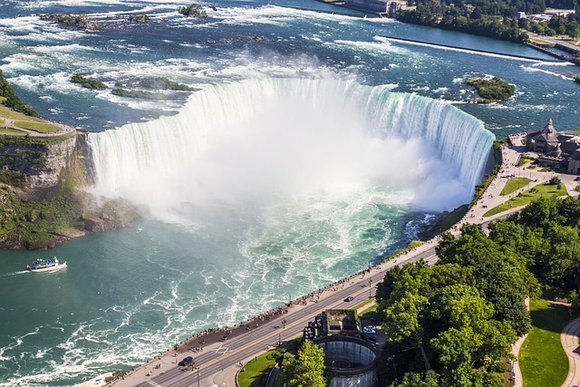 niagara-1590345_640.jpg