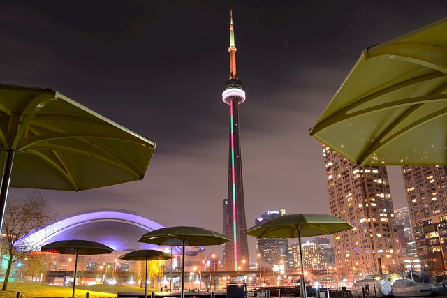 toronto-606813_640.jpg