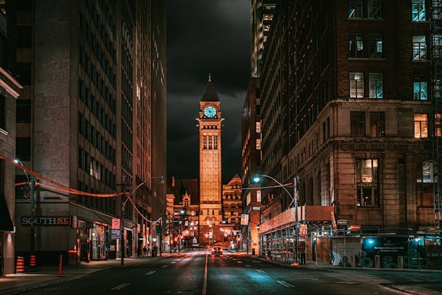Toronto old city hall.jpg