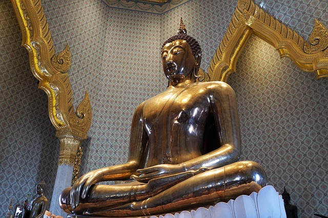 sculpture-3296259_640.jpg