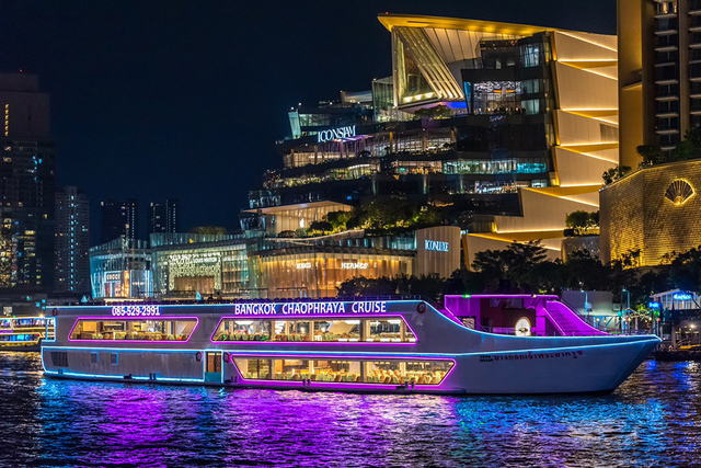 Chao Phraya.jpg cruise.jpg