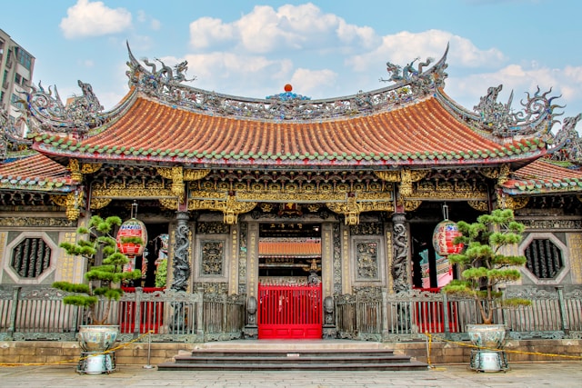 Longshan Temple.jpg
