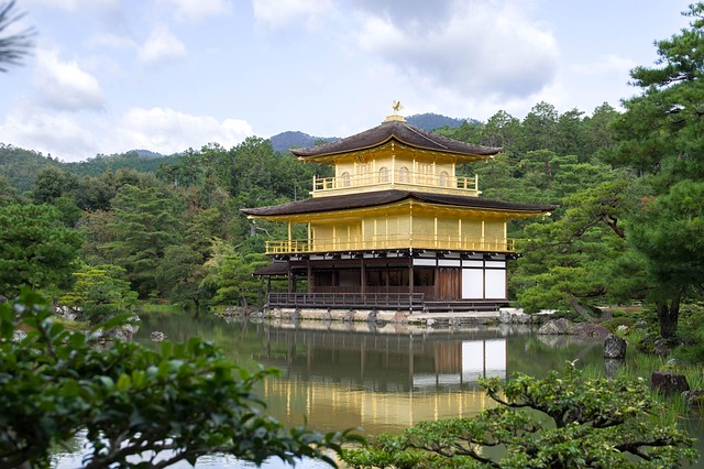 jackmac34-japan-4608103_640.jpg