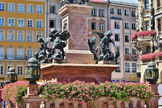 Marienplatz.jpg
