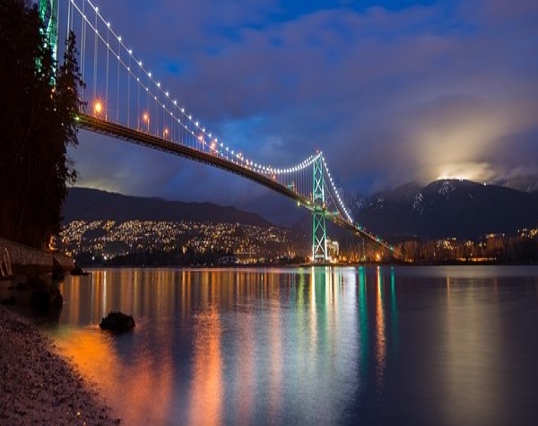 Highlights of Canada: Exploring Eastern & Western Canada
